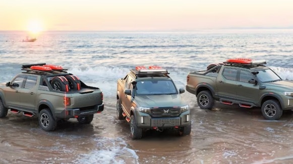 Mahindra lands its biggest export order of 35,000 light commercial vehicles