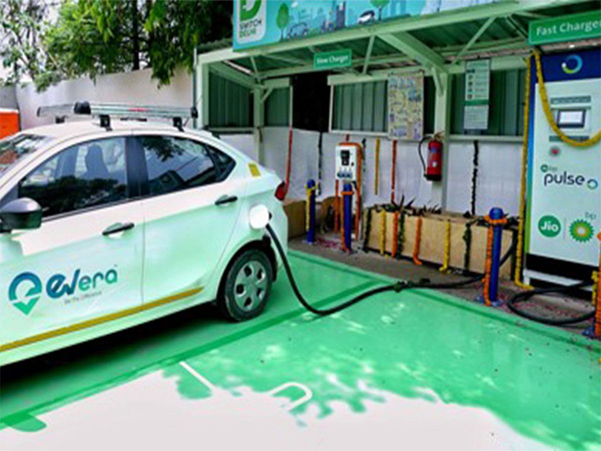 India’s EV penetration climbs in April despite global fuel price concerns: FADA
