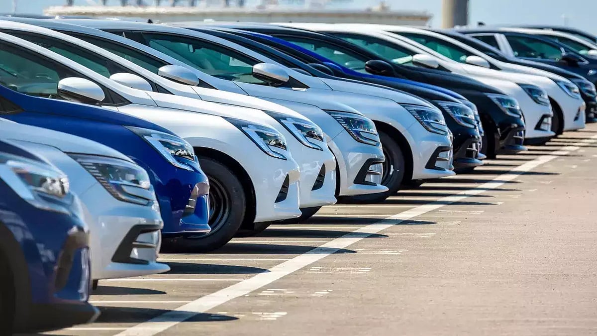MoRTH Proposes 5-Year Age Extension For Electric, Hydrogen & Natural Gas Commercial Vehicles Under National Permit System
