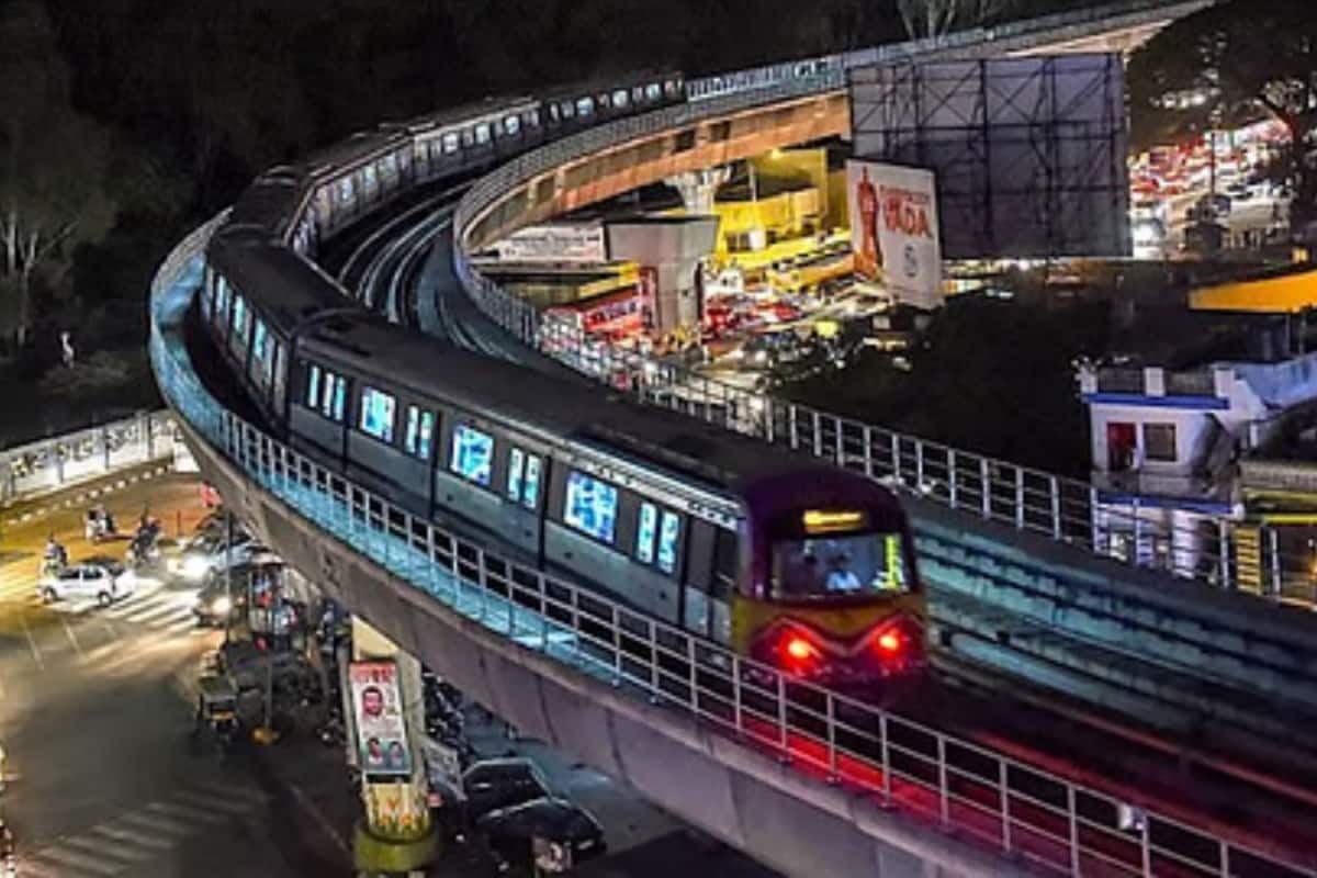 Big Relief For Metro Users; BMRCL Plans Organised Parking At 9 High-Footfall Stations