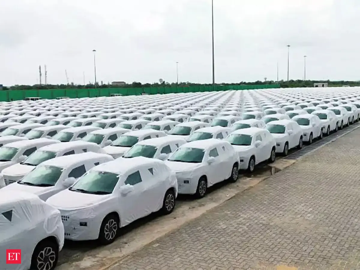 Car sales sail smooth despite war woes; Auto cos log double-digit growth on Maruti, TaMo surge; two-wheeler & CVs also in fast lane