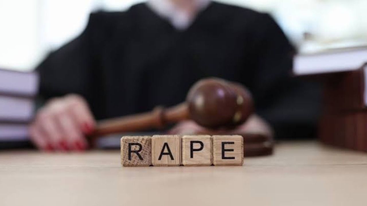16-Year-Old Class 11 Student Allegedly Gang-Raped in Moving Sleeper Bus, Driver and Conductor Arrested