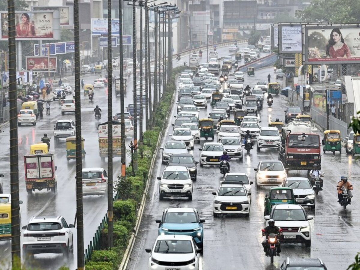 Suvs Make Up Two-thirds Of Cars Sold In India As Cv Sales Rise