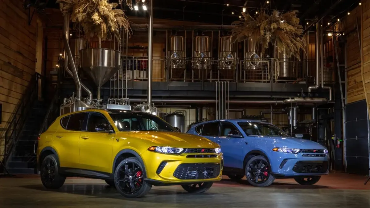 Trump threatens to impose tariffs of 50% on Canadian cars