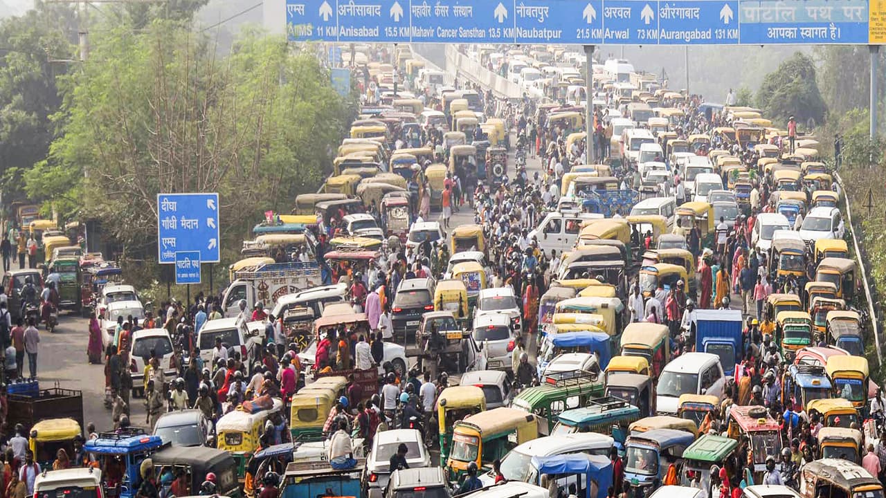 India's Vehicle Retail Sales Surge 17.61% YoY in January 2026: FADA